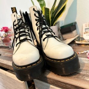 White dr martens platform size 6 women